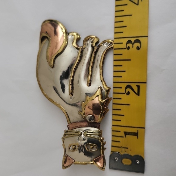 Vintage 90s Art Deco Cat Pendant or Brooch - Picture 3 of 6
